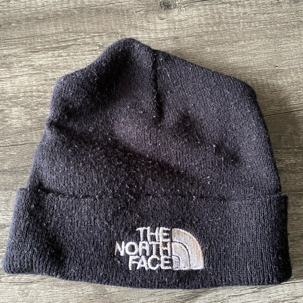 The North Face Black Knit Logo Beanie
